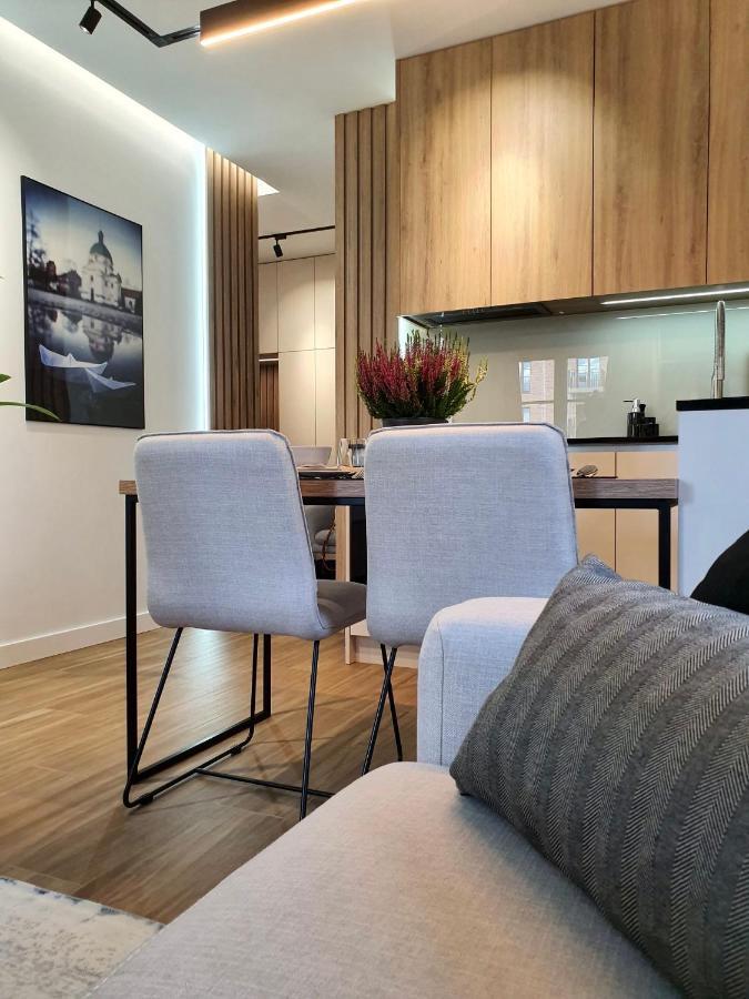 ורשה Luxury 2-Room Apartment In Praga-Polnoc Port Praski מראה חיצוני תמונה