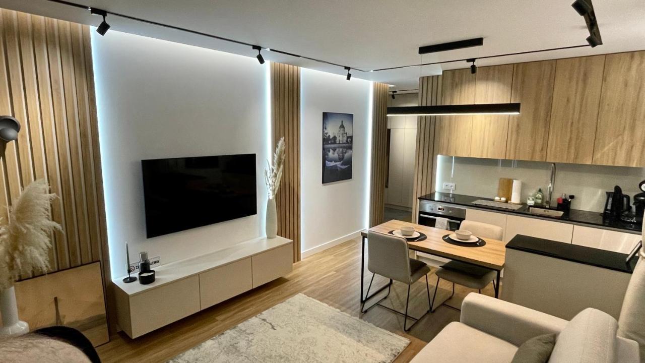 ורשה Luxury 2-Room Apartment In Praga-Polnoc Port Praski מראה חיצוני תמונה